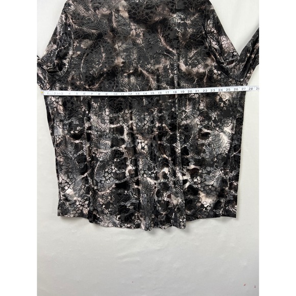 Catherines Blouse Women 3X Black Silver Excellent Burnout Floral Paisley Tunic - Picture 5 of 8